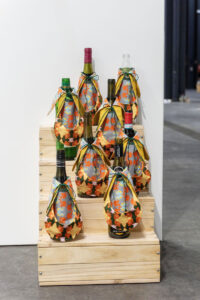 Art Antwerp 2024
Jelle Spruyt
Bottle Apron
foto: Hussel Zhu